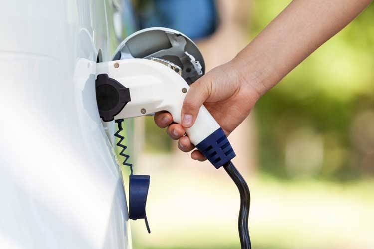 Elektroautos: Zipcharge Go als mobile Ladelösung für