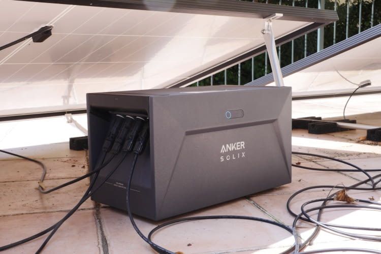 Il sistema di accumulo solare Anker Solix può immagazzinare l'energia di fino a 4 centrali elettriche da balcone