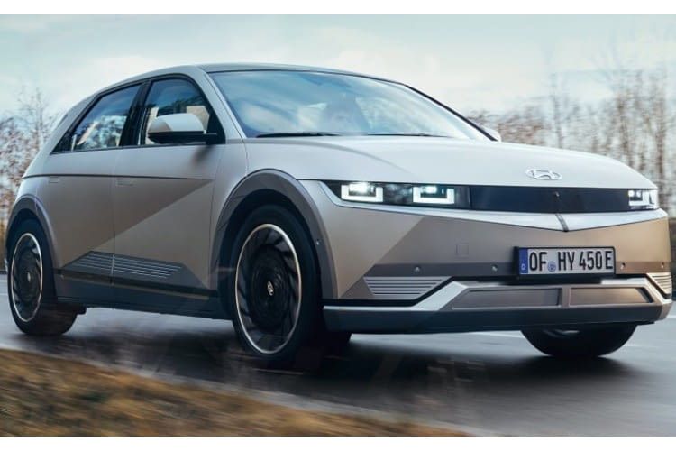 Elektro-Fahrzeug schafft Rekord-Reichweite - Ultraleichtes E-Auto